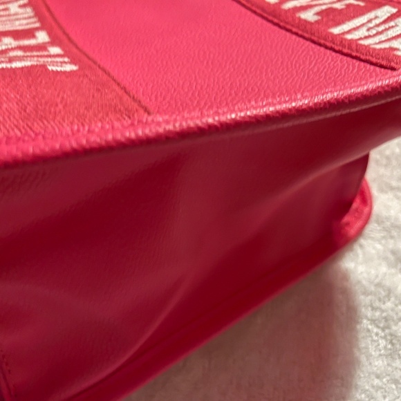 Steve Madden Pink BMinnie Crossbody handbag purse w/mini bag, shoulder strap New - Picture 7 of 14